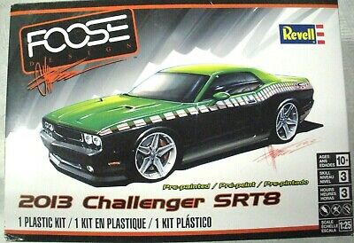 854398 1/25 Foose Challenger SRT8