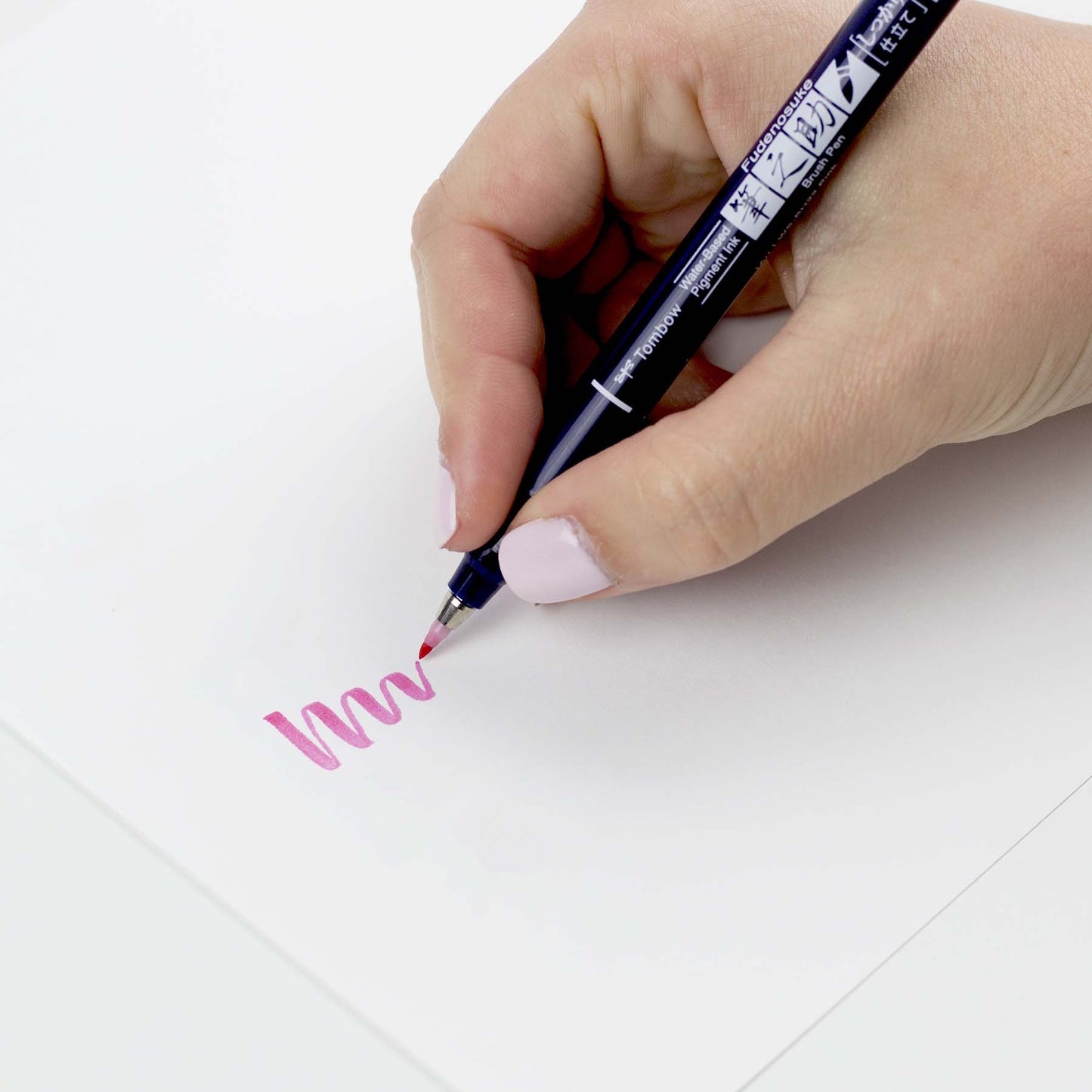 Tombow Fudenosuke Fine Tip Brush Pen -Pink