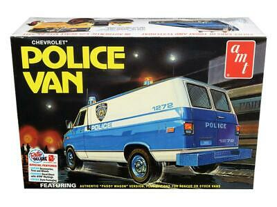 1/25 Chevy Police Van NYPD