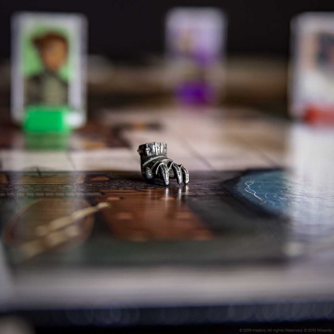 CLUE: Dungeons & Dragons