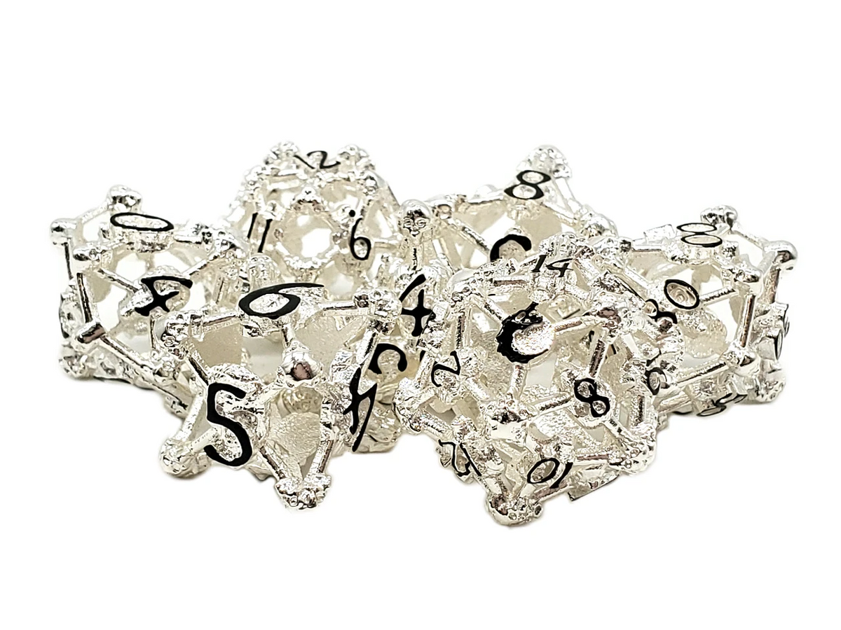 Old School Dice: Hollow Metal 7-Piece Set - Skull - Silver w/ Black