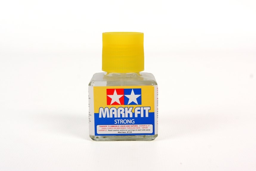 Mark Fit (Strong) Solvent 40ml Bottle