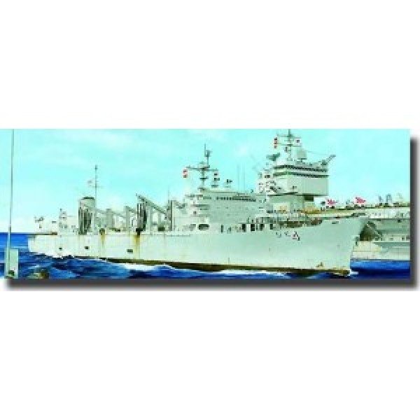 Trumpeter 1/700 USS Detroit AOE4 Sacramento Class Fast Combat Support Ship Model Kit