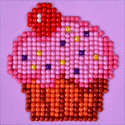 Diamond Dotz Diamond Embroidery Facet Art Kit 4.75"X4.75"-Cup Cake Yum