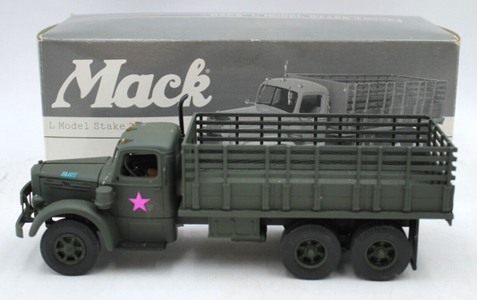 35 MACK STAKE TRUCK