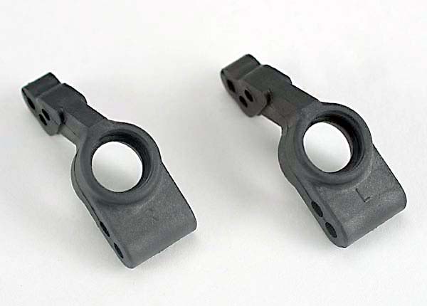 Stub axle carriers rear (1.5 degree toe in) (L&R)