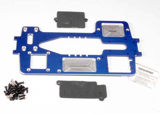 Chassis 7075-T6 billet machined aluminum (4mm) (blue)/ hardware