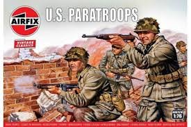 US Paratroops 1:76