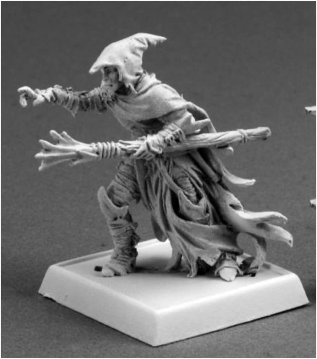 Dramorion Dark Elf Sorcerer