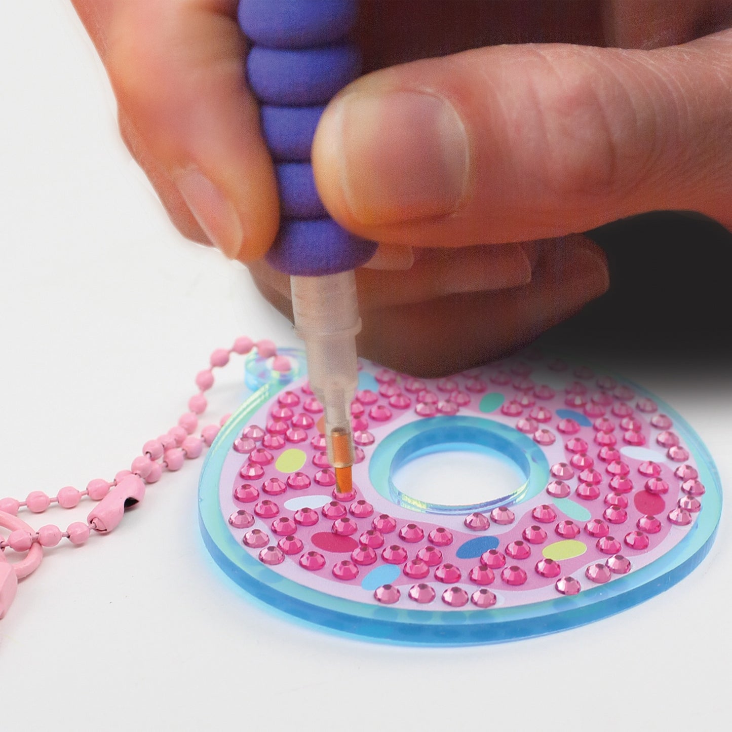 Camelot Dots Diamond Art Kit 2.5"X2.25" -Doughnut Sprinkle Charm