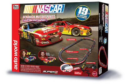 NASCAR Team Hendrick Motorsports Race Set 19'
