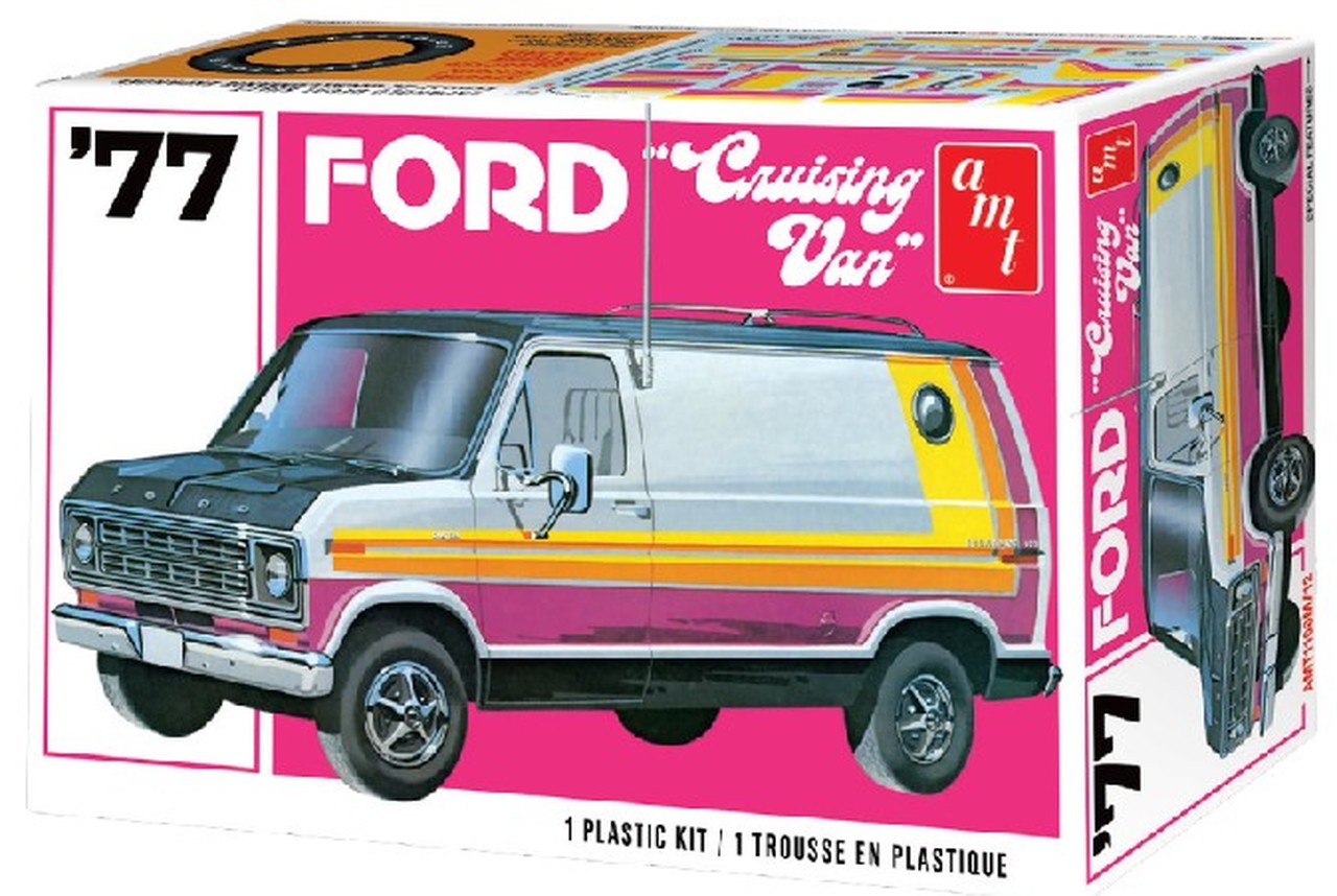 1/25 1977 Ford Cruising Van