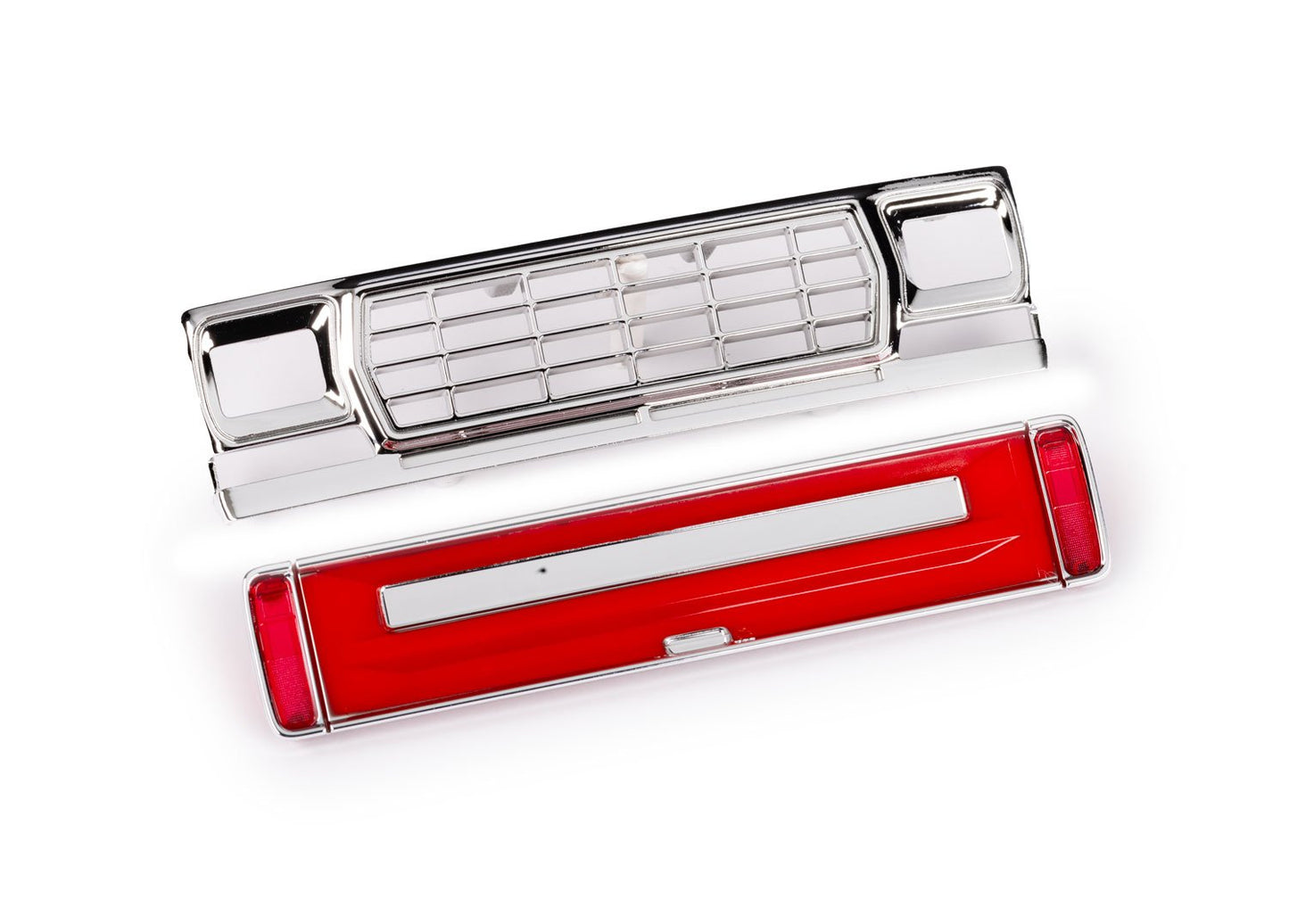 FRONT GRILLE/TAILGATE PANEL RED