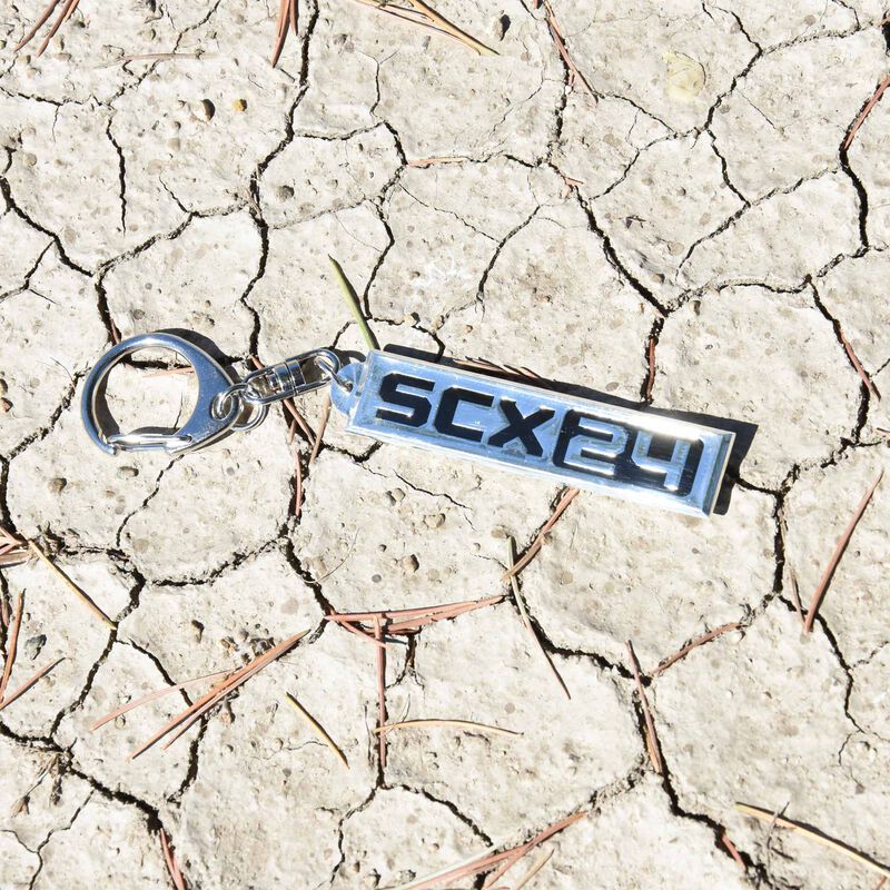 AXIAL SCX24 KEYCHAIN BLACK/SILVER