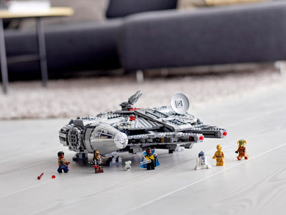 75257 Millennium Falcon