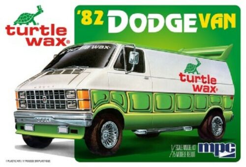 MPC MODEL KITS 1/25 Turtle Wax 1982 Dodge Custom Van MCP943