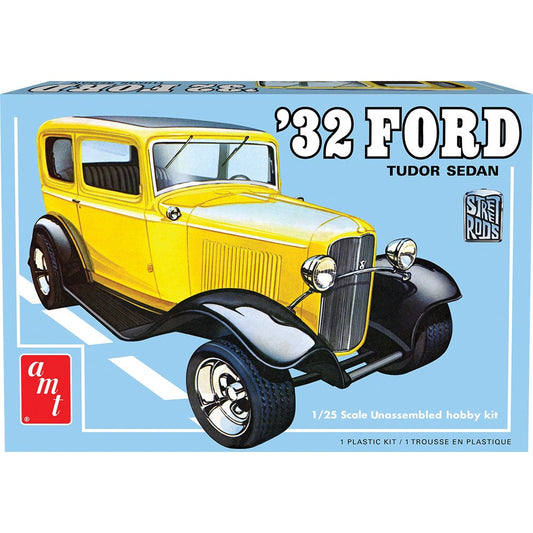 1/25 1932 Ford Tudor Sedan Street Rod