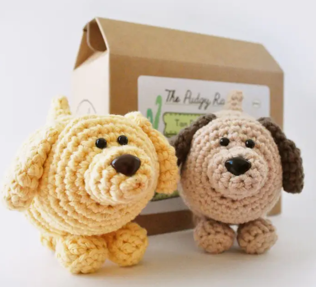 Dog Crochet Kit | Tan Brown