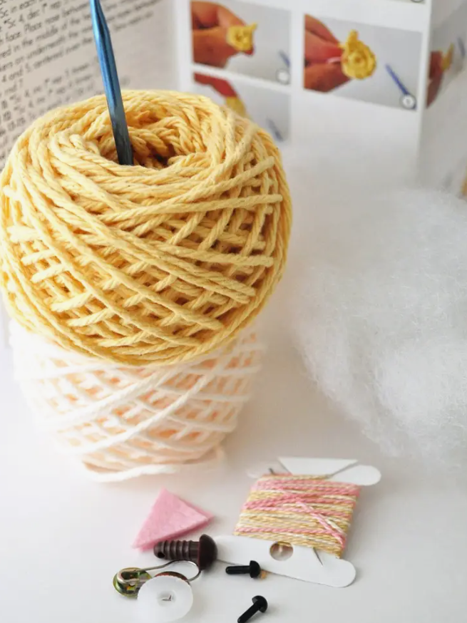 Cat DIY Crochet Kit | Gold and Cream