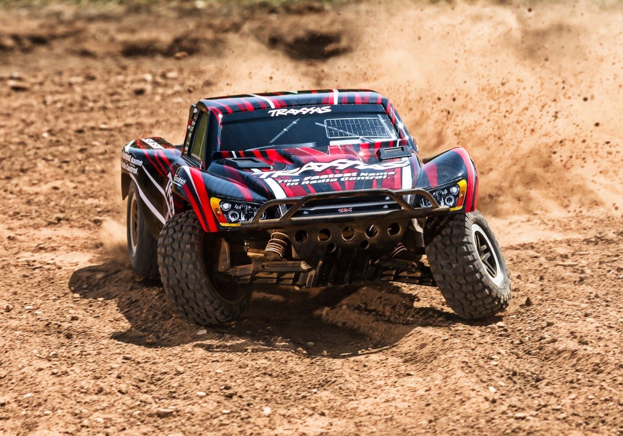 Traxxas Slash 2WD Heavy Duty w/USB-C, Red