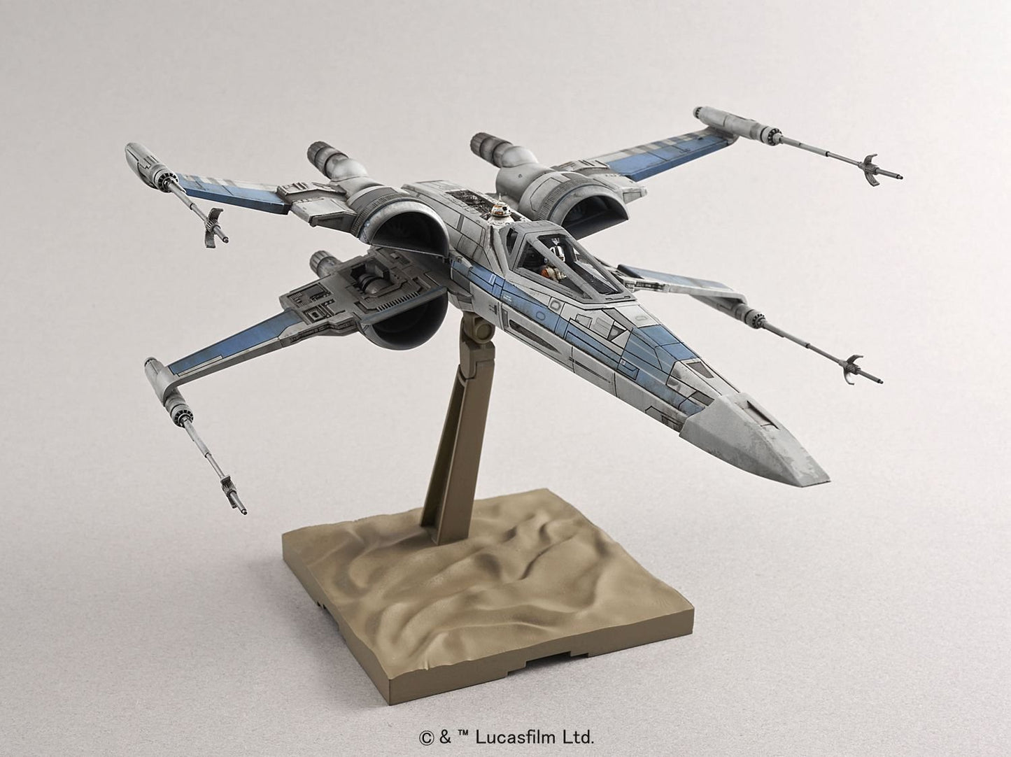 1/12 Resistance X-Wing Star Fighter "Star Wars: The Force