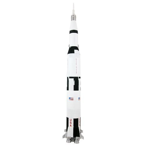 Saturn V 1/100 scale w/ bonus model skill 4