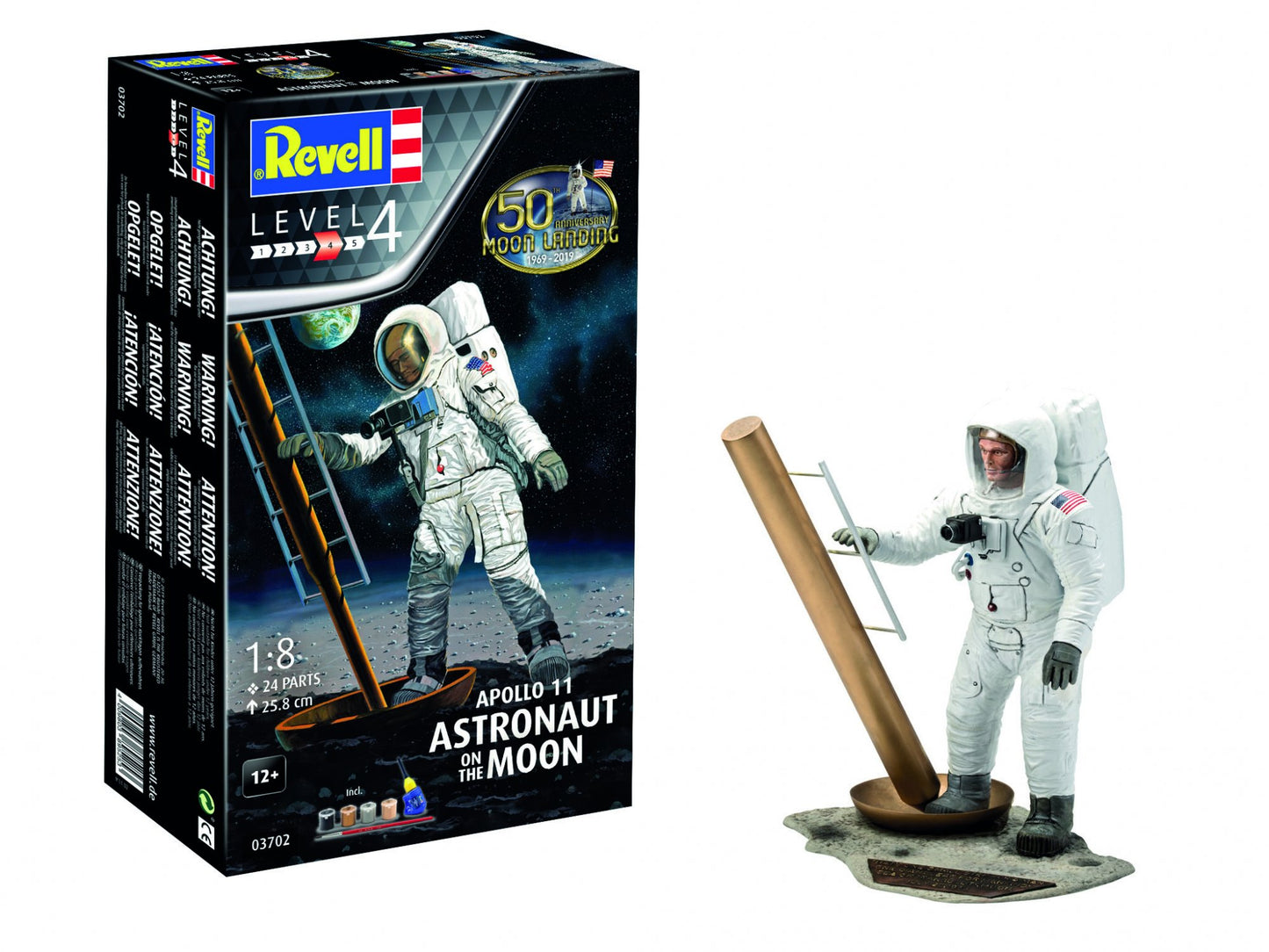 1:8 Apollo 11 Astronaut o by Revell 803702