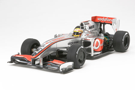 58475 1/10 Vodafone McLaren Mercedes MP4-24 (F-104)