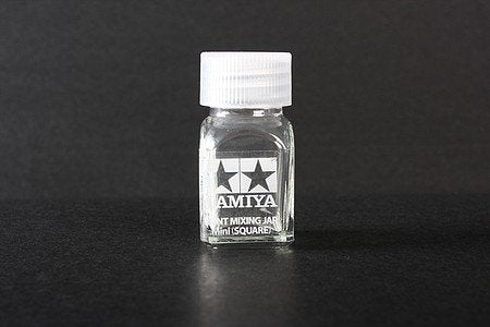 TAM81043 Tamiya Paint Mixing Jar 10ml Mini Square Shape